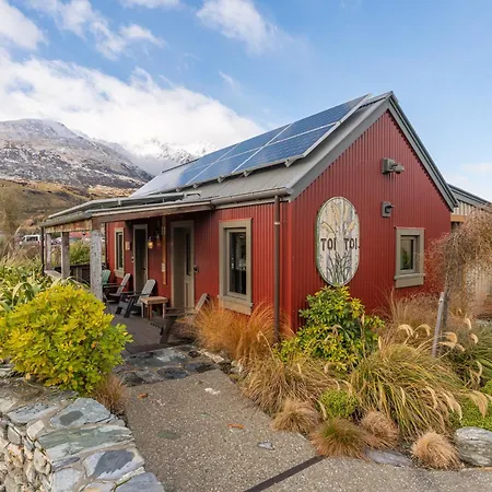 The Headwaters Eco Lodge Glenorchy Exterior photo