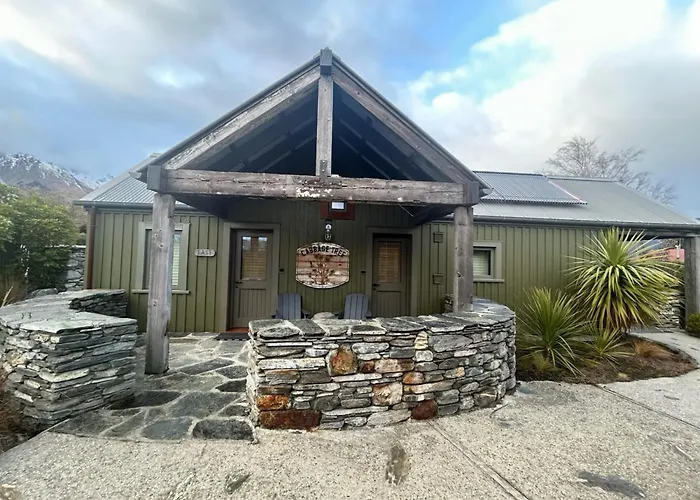 The Headwaters Eco Lodge